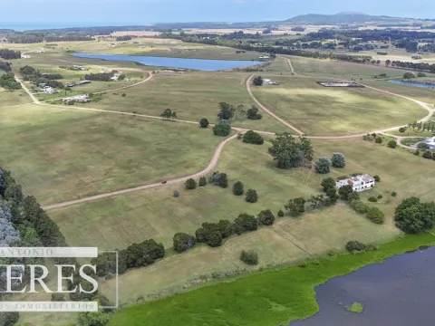 Venta lote - Barrio Privado Laguna de los Cisnes