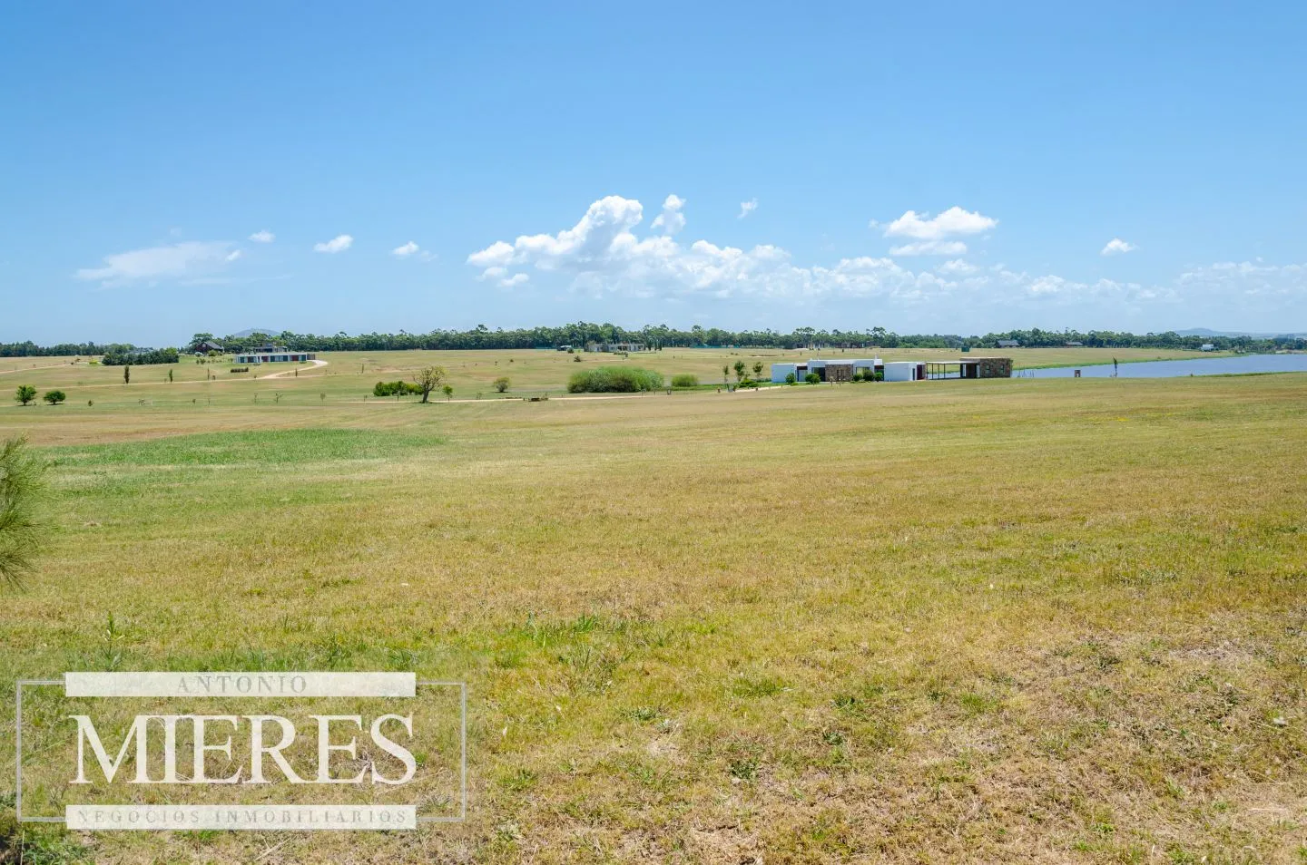 Venta lote - Barrio Privado Laguna de los Cisnes — foto 3