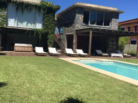 Casa en alquiler en Club de Mar