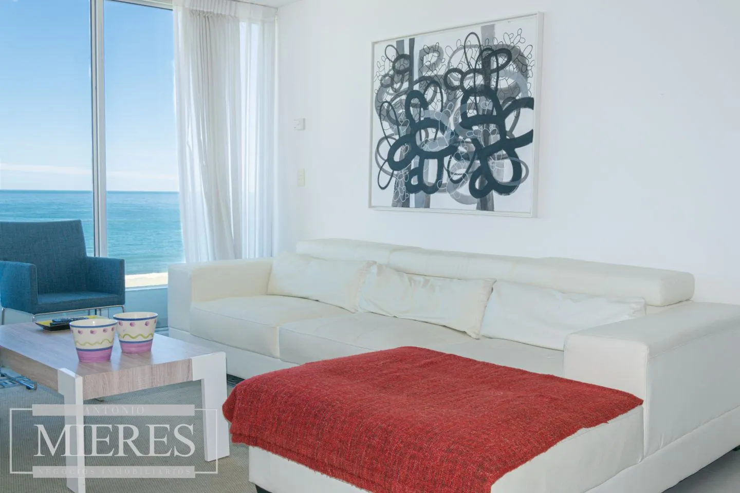 Apartamento en venta primera linea- Playa Mansa — foto 4