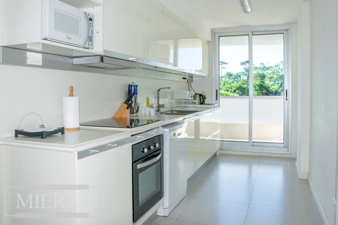 Apartamento en venta primera linea- Playa Mansa — foto 9