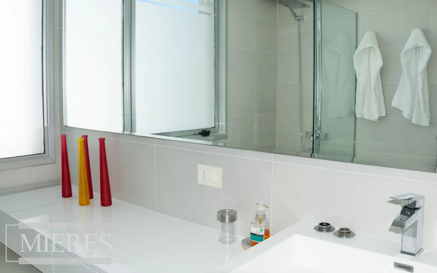 Apartamento en venta primera linea- Playa Mansa — foto 13