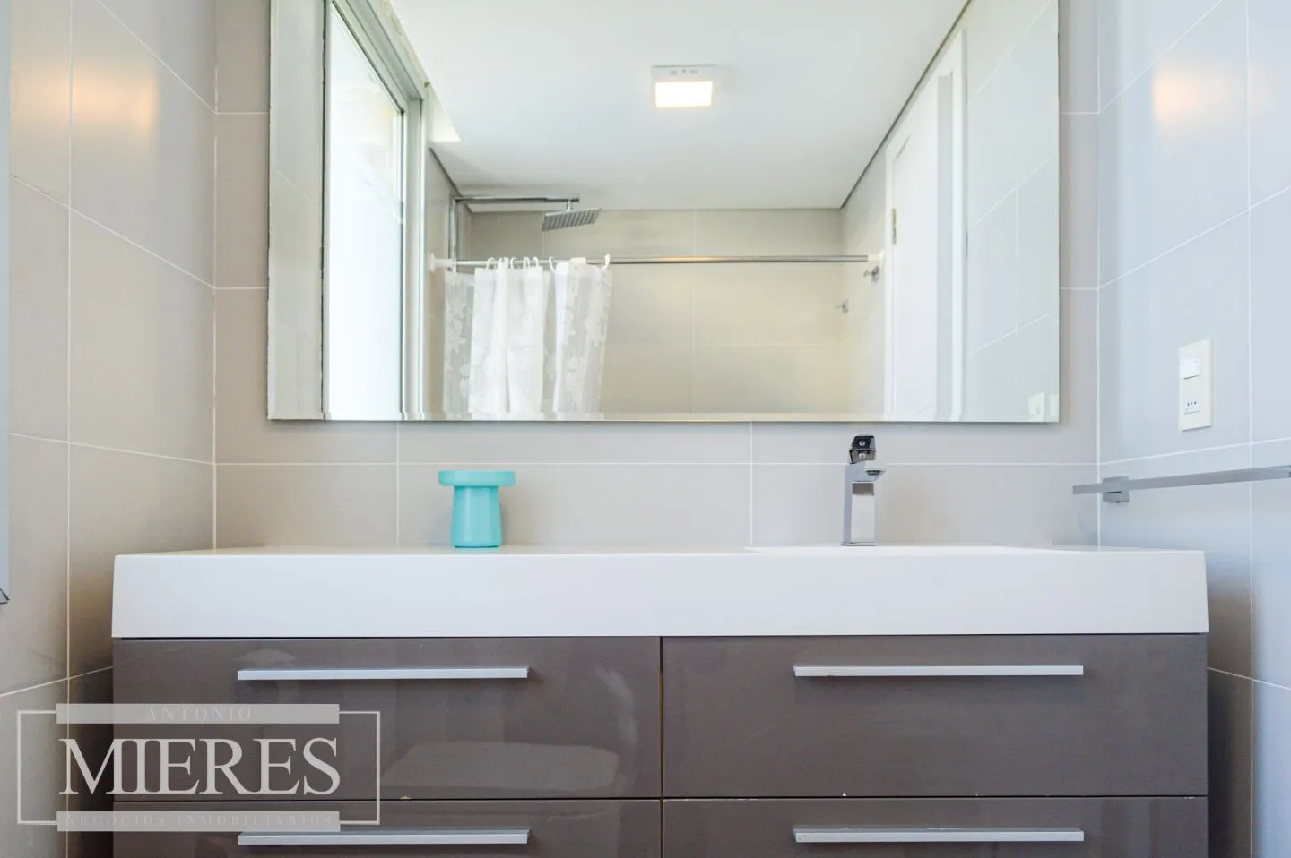 Apartamento en venta primera linea- Playa Mansa — foto 14