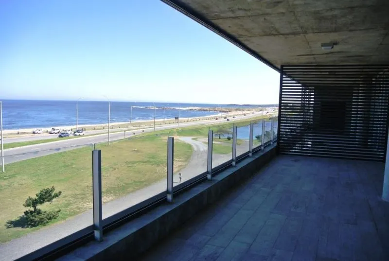 Venta apartamento 3 dormitorios - Playa Mansa — foto 8