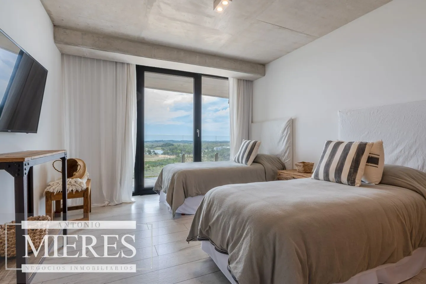 Venta apartamento 2 dormitorios- Torre Surfside — foto 11