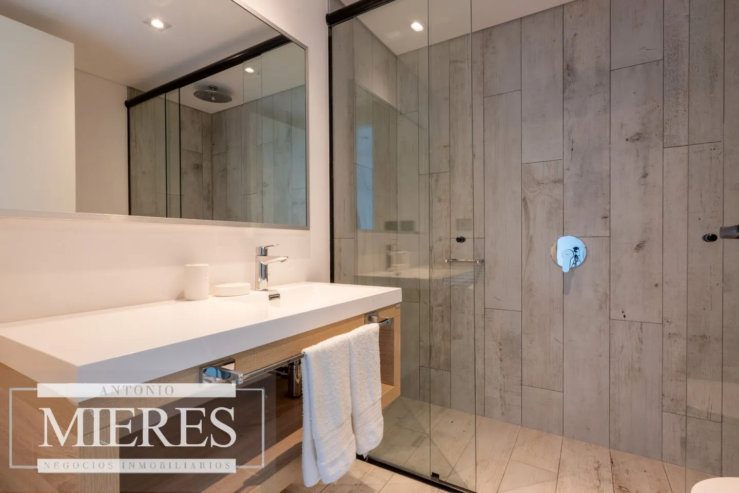 Venta apartamento 2 dormitorios- Torre Surfside — foto 12