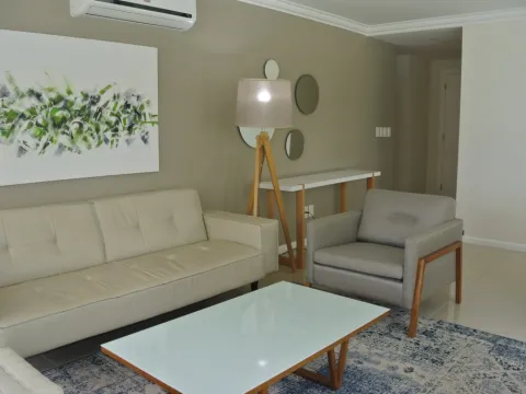 Apartamento en Alquiler Temporario, Playa Brava - AT2 6387 — foto 2