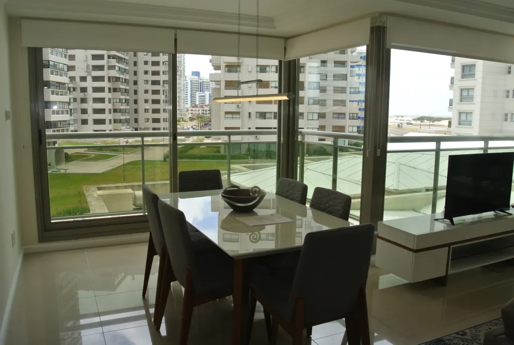 Apartamento en Alquiler Temporario, Playa Brava - AT2 6387 — foto 4