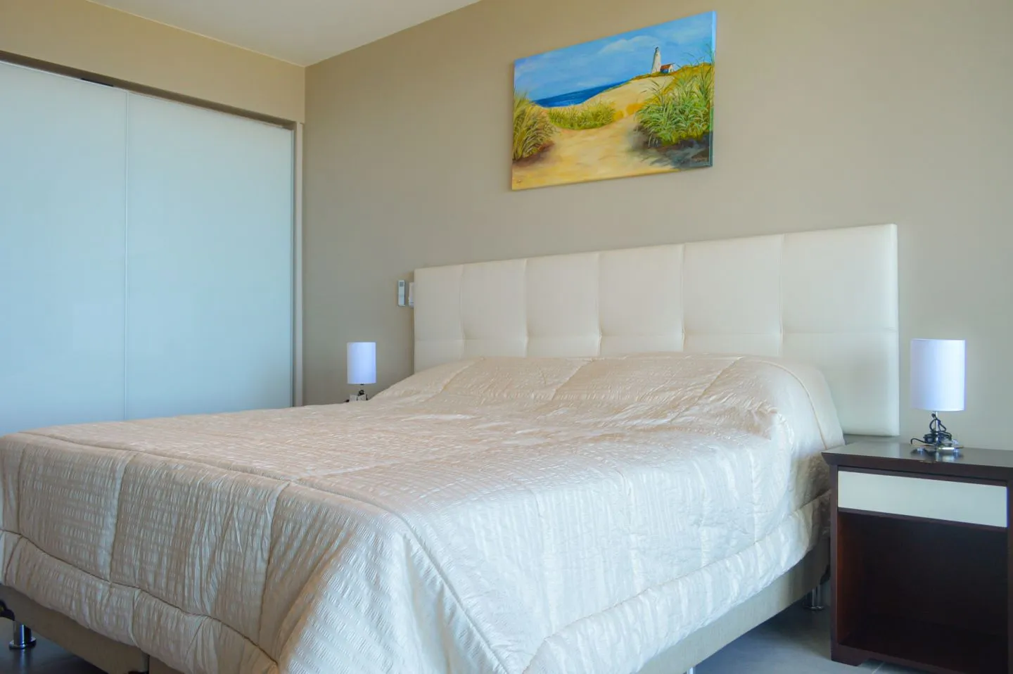 Apartamento en alquiler de temporada en Venetian Playa Mansa — foto 9