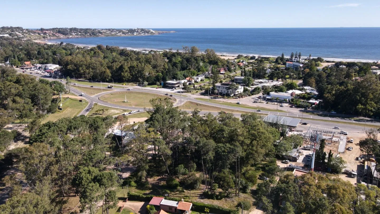 Venta de lote a pasos de Ruta Intelbanearia - Solanas — foto 1
