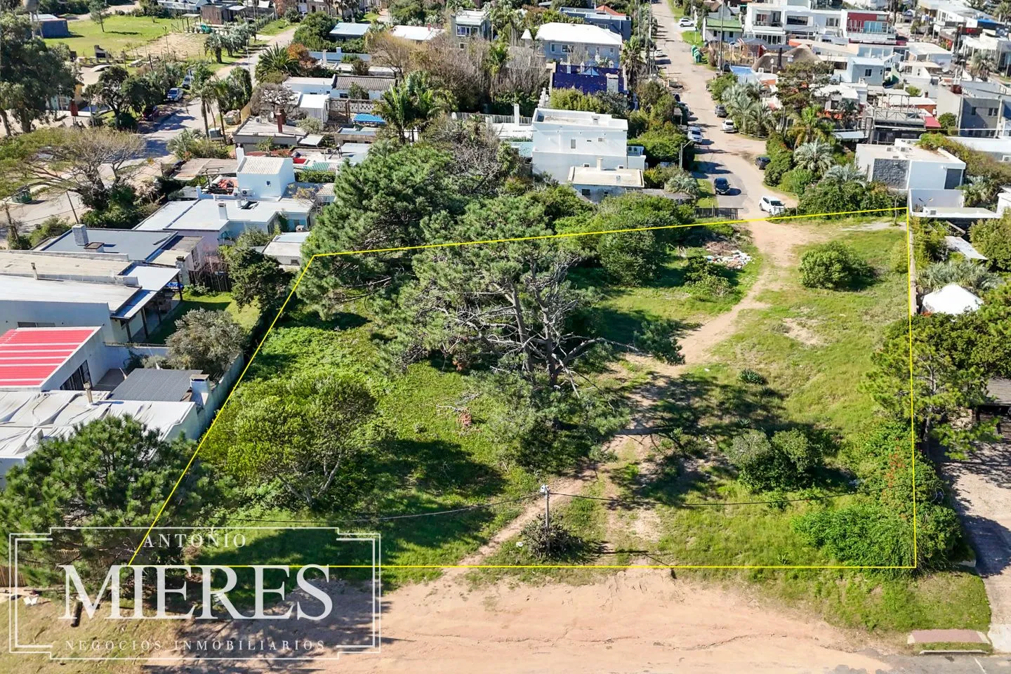 MAGNIFICO TERRENO DE 2.576 M2 - LA BARRA A PASOS DE RUTA 10 — foto 2