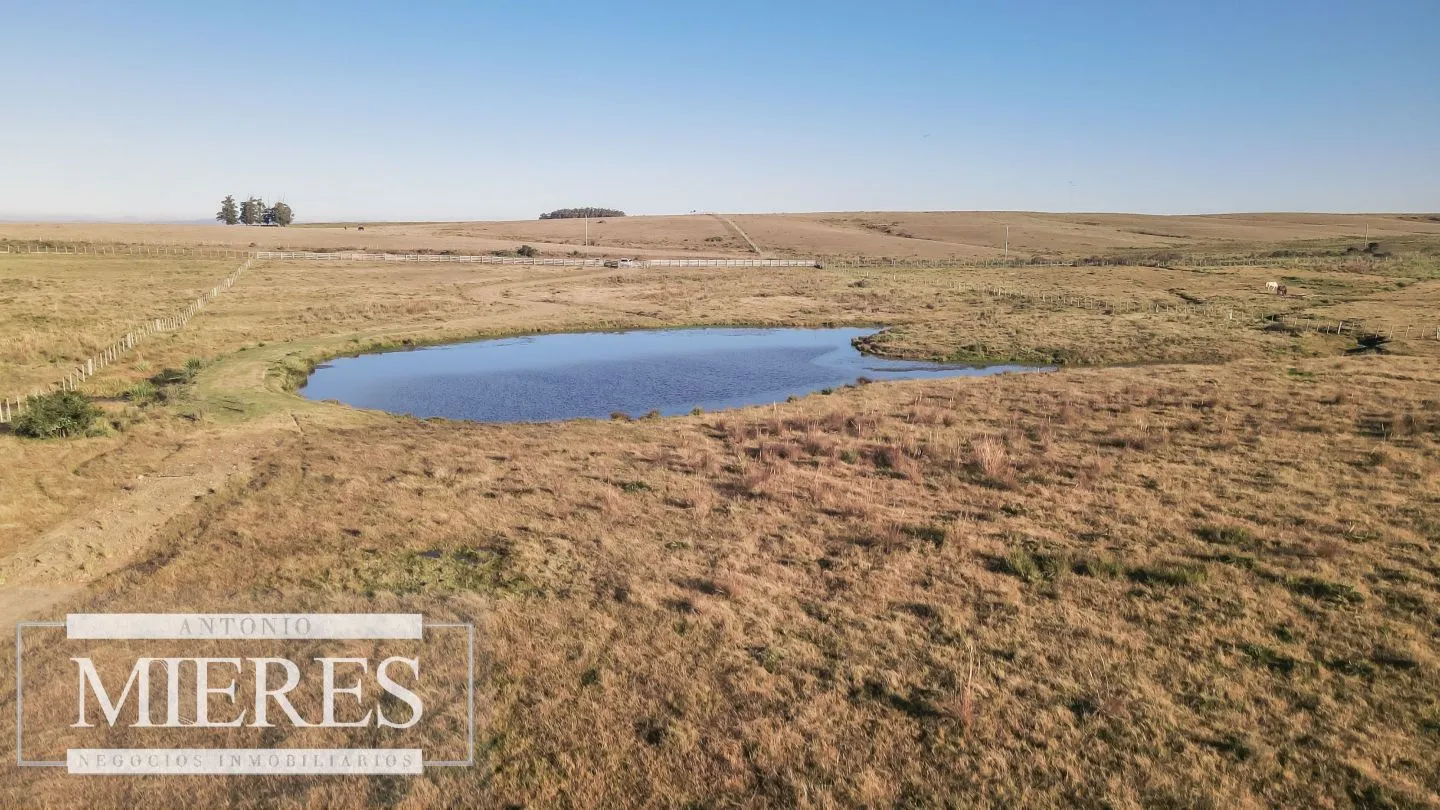 Chacra en venta de 6 ha Garzón con hermoso espejo de Agua — foto 1