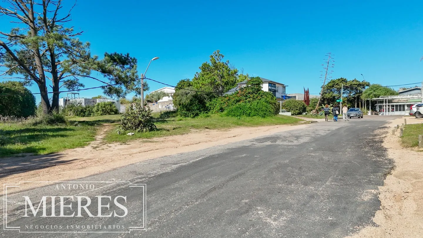 MAGNIFICO TERRENO DE 2.576 M2 - LA BARRA A PASOS DE RUTA 10 — foto 14
