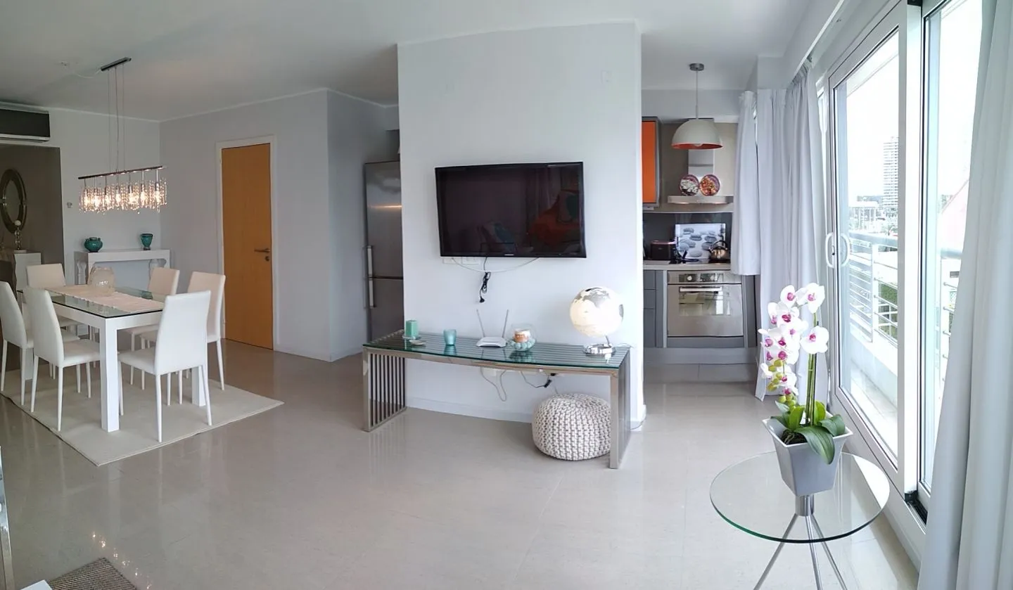 Apartamento en alquiler temporada Playa Mansa — foto 2
