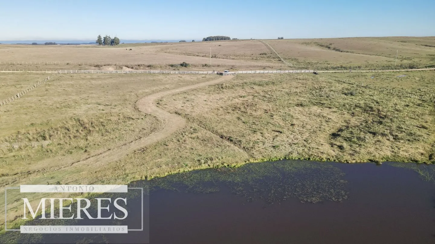 Chacra en venta de 6 ha Garzón con hermoso espejo de Agua — foto 18