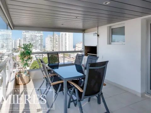 Venta apartamento 3 dormitorios - Playa Mansa — foto 4