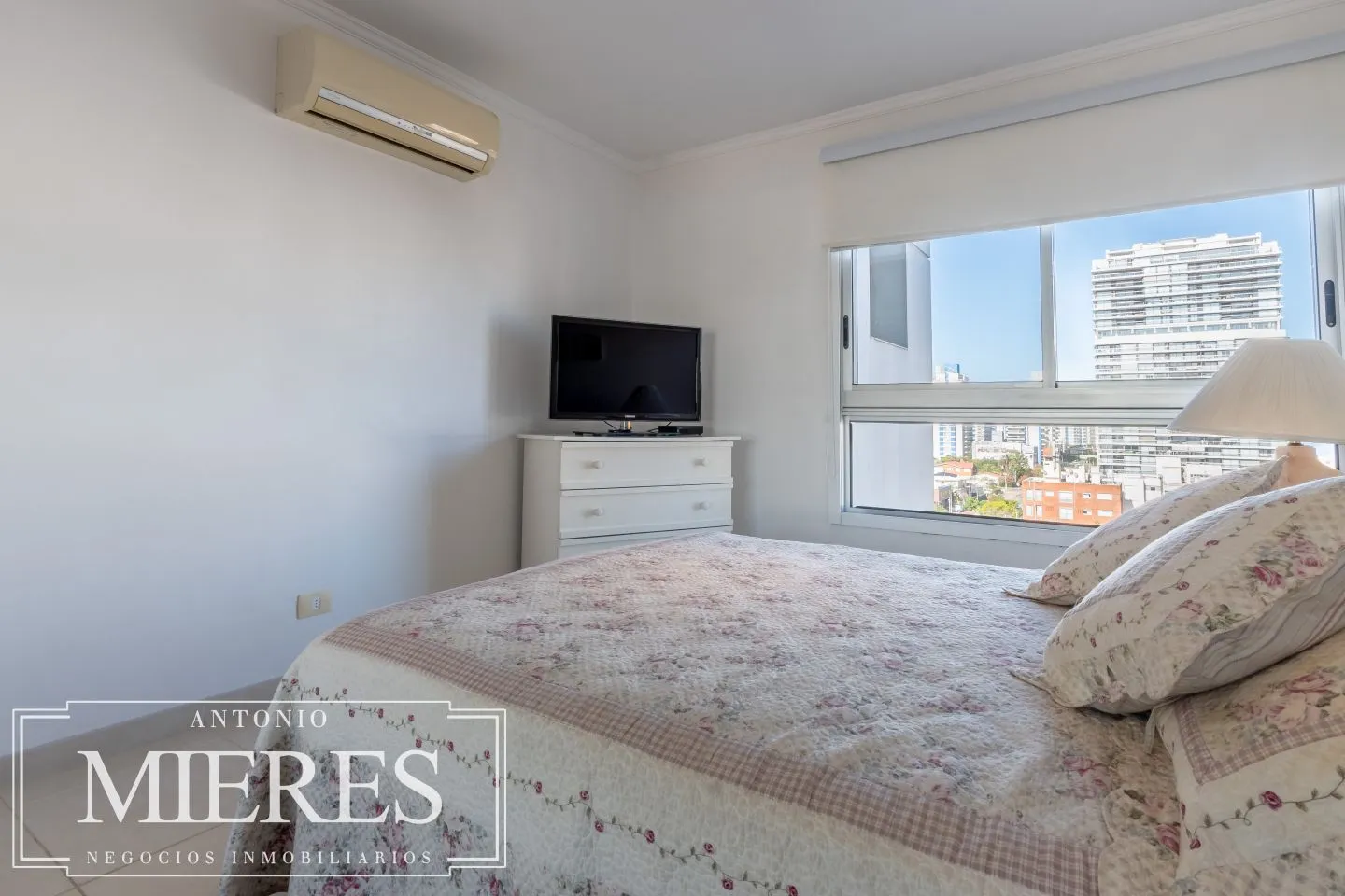 Venta apartamento 3 dormitorios - Playa Mansa — foto 18
