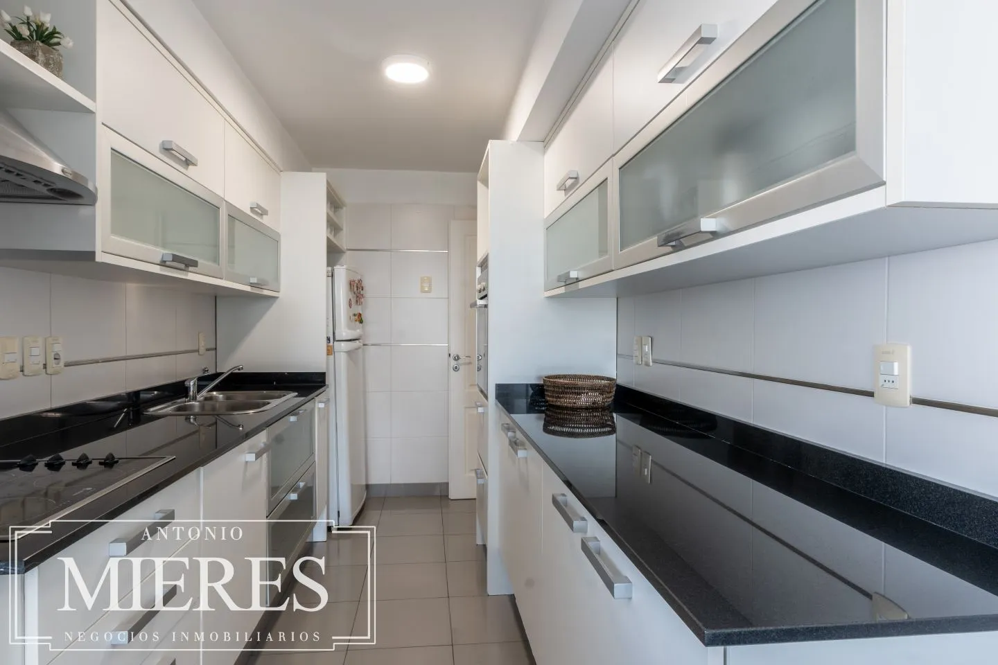 Venta apartamento 3 dormitorios - Playa Mansa — foto 25