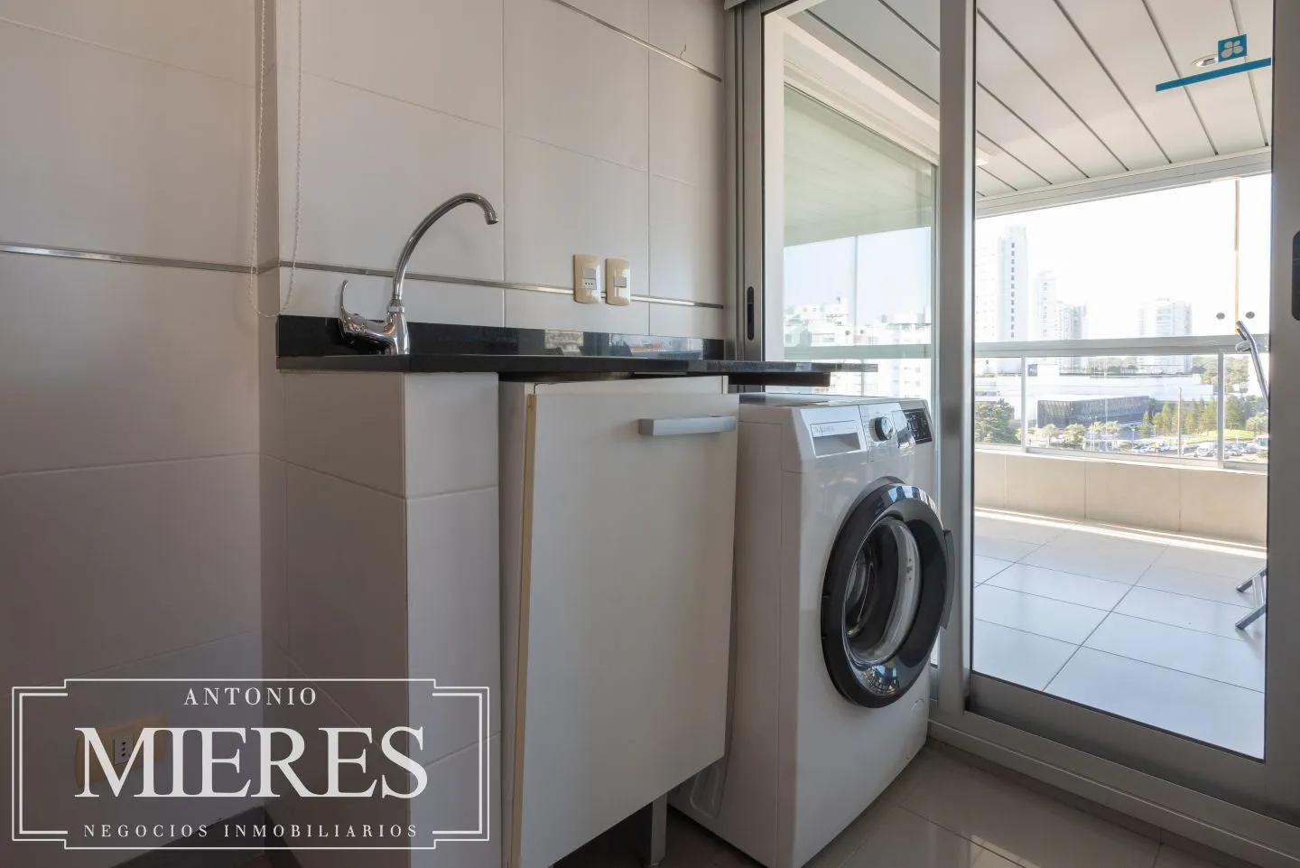 Venta apartamento 3 dormitorios - Playa Mansa — foto 28