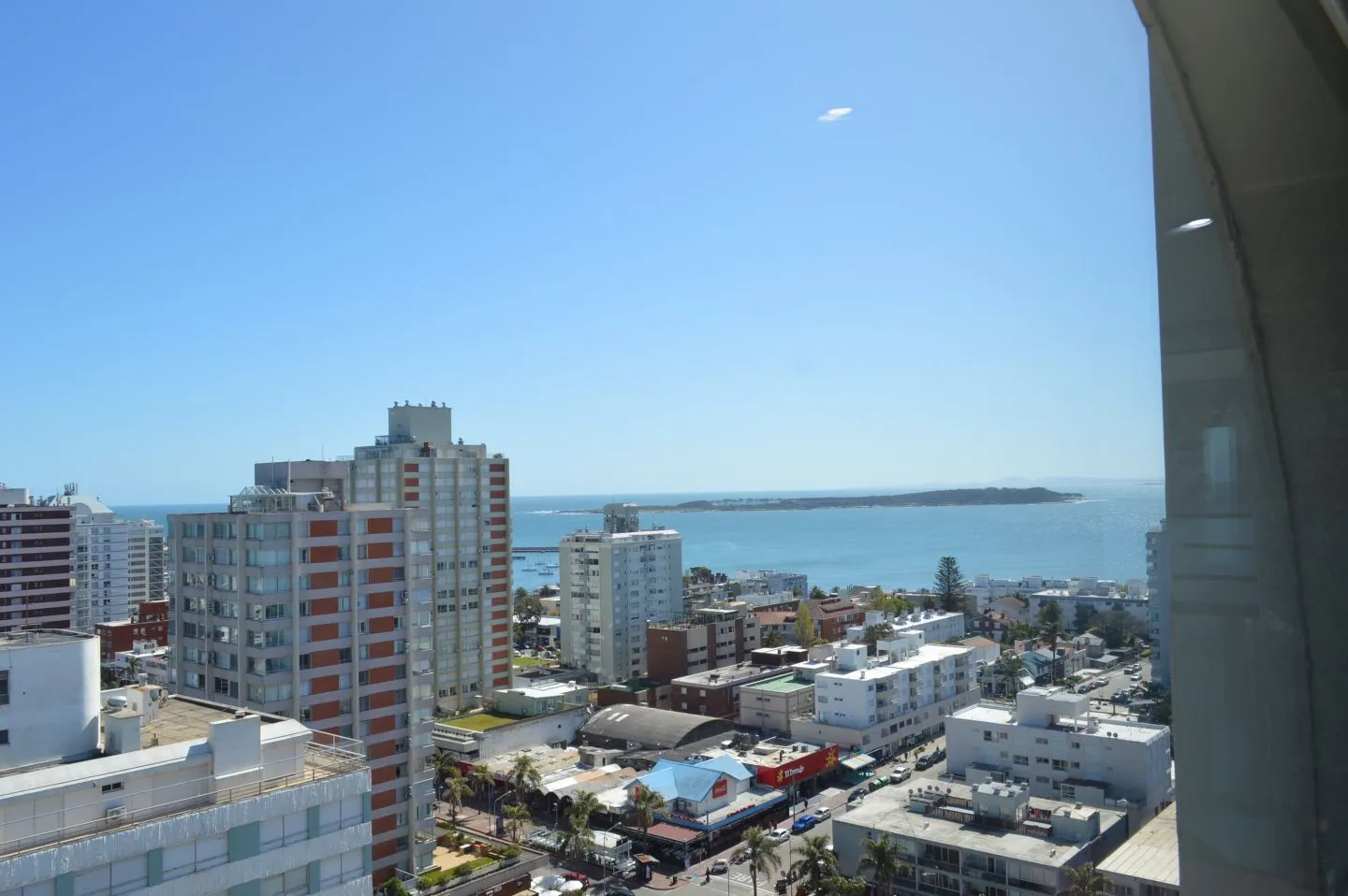Venta semipiso 3 dormitorios- Península — foto 1