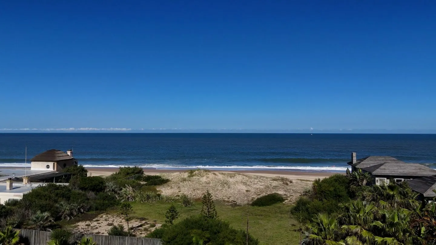 VENTA 4 LOTES TOTAL 2008 M2 PTA PIEDRAS A PASOS DE LA PLAYA — foto 4