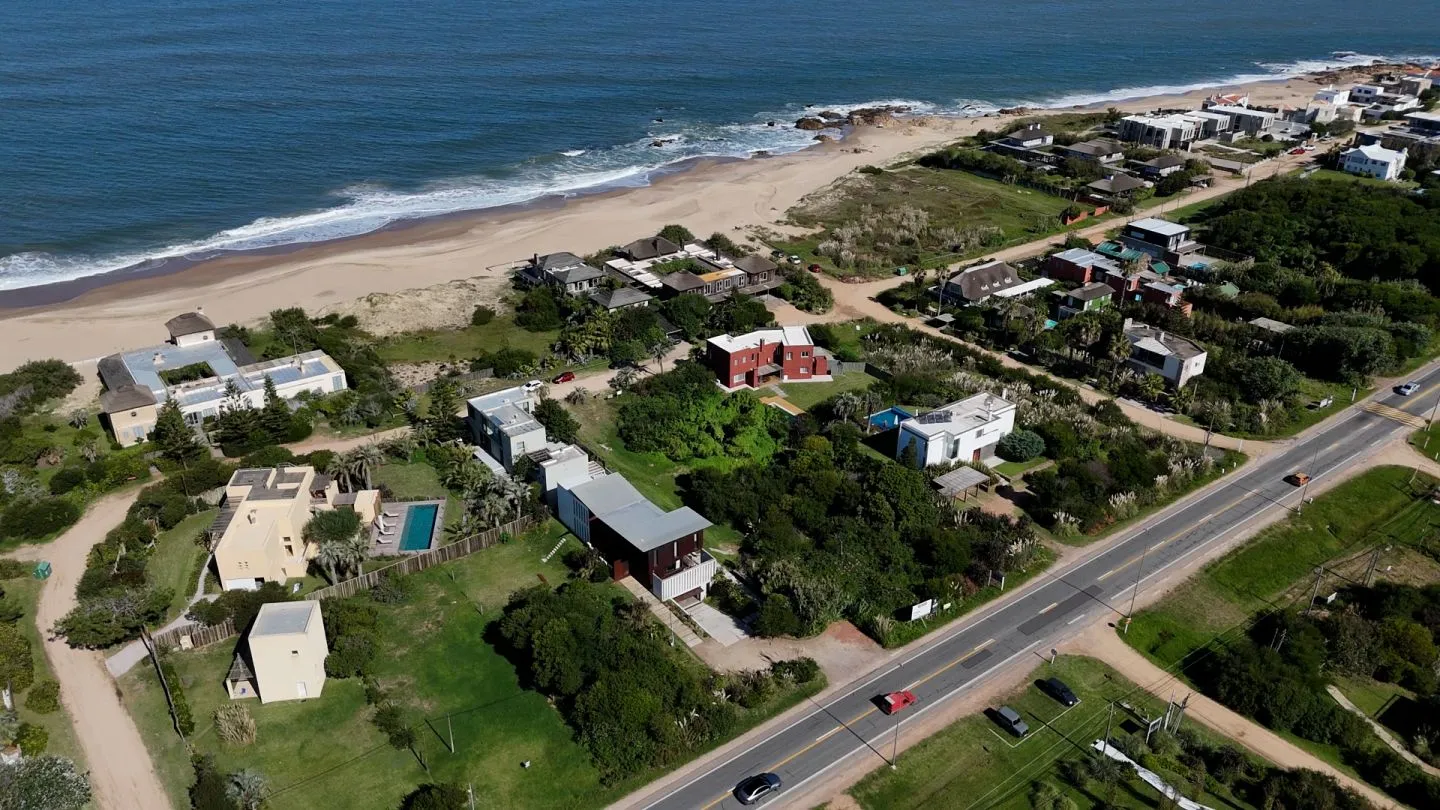 VENTA 4 LOTES TOTAL 2008 M2 PTA PIEDRAS A PASOS DE LA PLAYA — foto 7